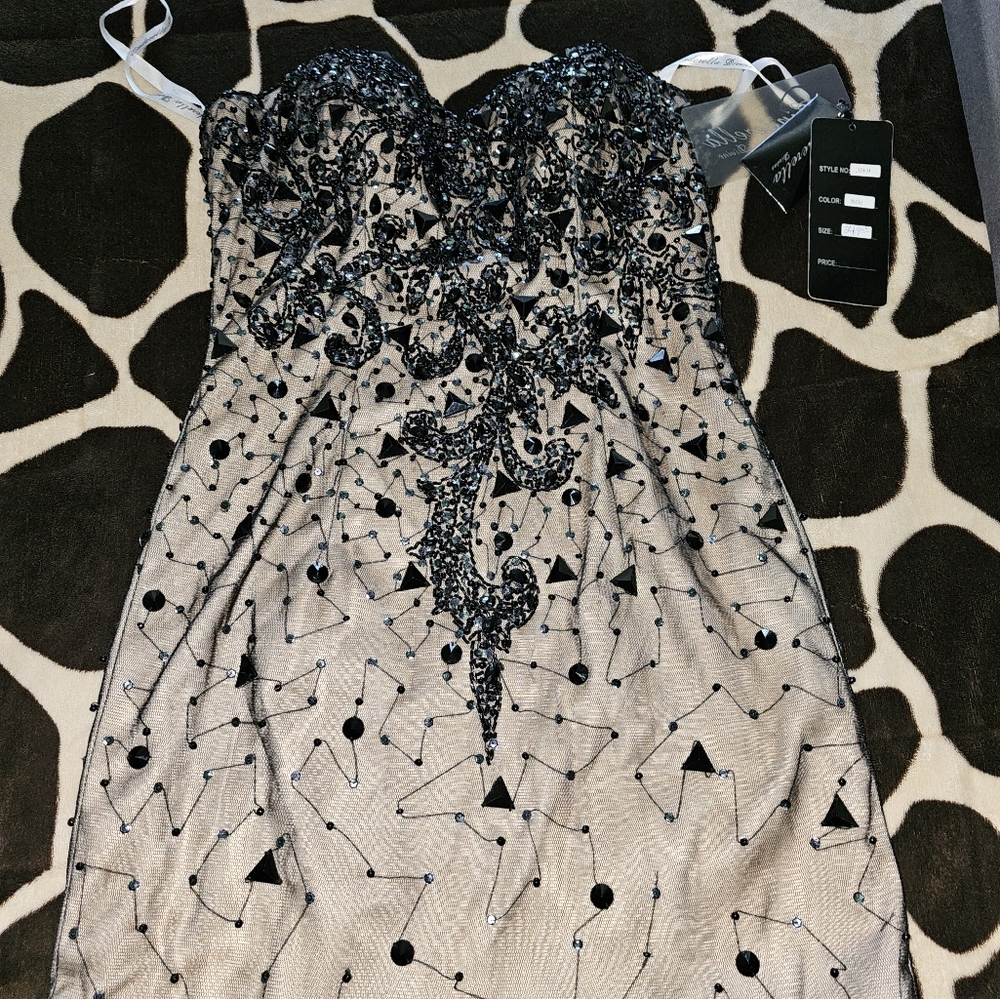 Size 6 mini dress